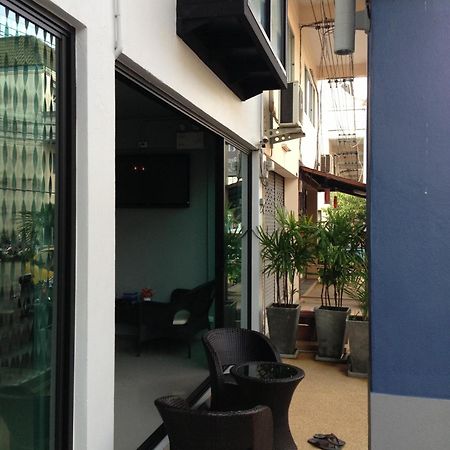 Chalong Sea Breeze Hotel Luaran gambar